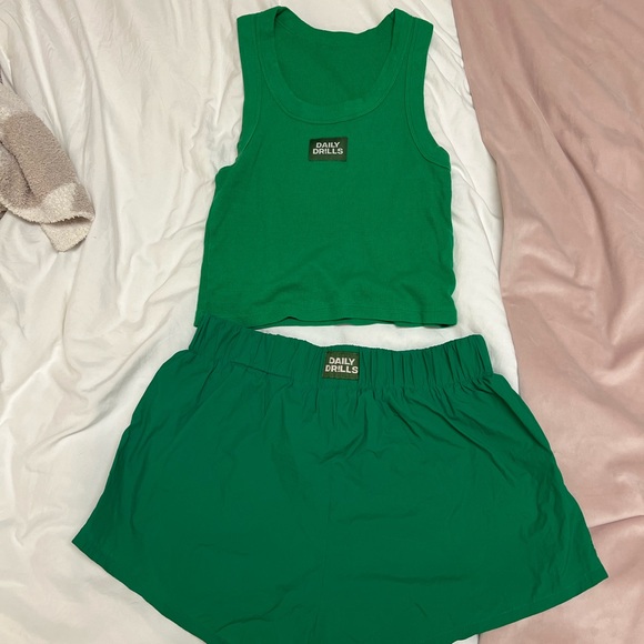 Daily Drills Vibrant Green Set - Picture 1 of 1